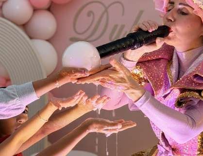 Bubble show
