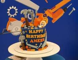 Construction-inspired cake